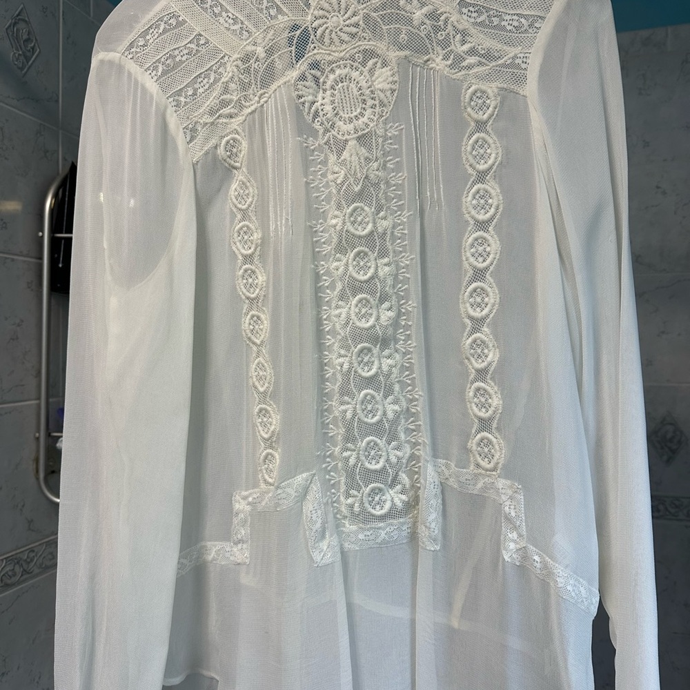 Zara White Lace Top